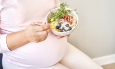 Get expert pregnancy diet tips in this essential guide to prenatal nutrition, healthy foods, and what to eat (and avoid) for a strong, healthy pregnancy.