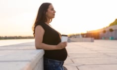 Safe Pregnancy Caffeine Limits & Healthier Alternatives